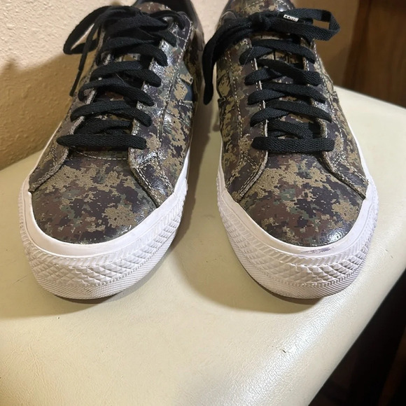 Converse Cons size 12 - Picture 3 of 9